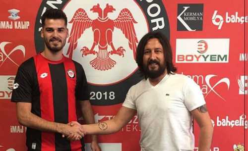 Y.Çorumspor Mert Güney'le anlaştı