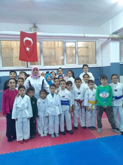 YARI YIL TATİLİNDE DURMAK YOK YOLA DEVAM