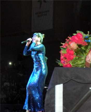 Zara'dan 10 bin kişiye konser