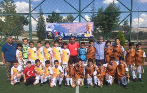 Zeki Gül, Cami çocuklarını yalnız bırakmadı