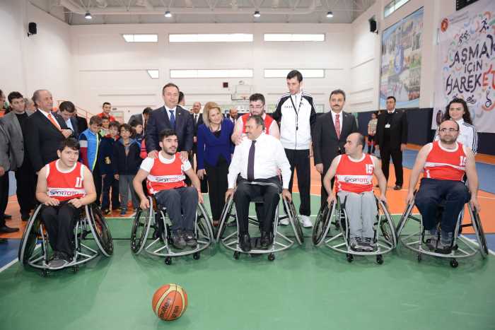 "Aşmak İçin Hareket" projesi Çorum'da  Bakan Eroğlu tarafından başlatıldı