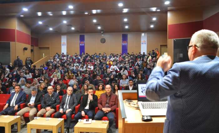 “Mehmet Akif Ersoy ve İstiklal Marşının Kabulü