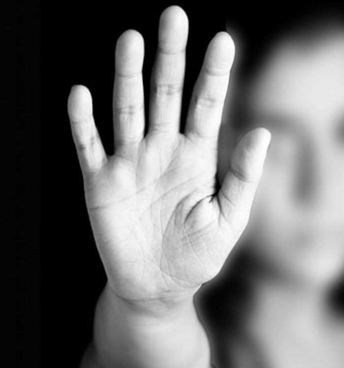 14 yaşındaki yeğenine tecavüz etti
