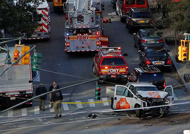 ABD'de Terör Saldırısında 8 Kişi Öldü,12 Kişi Yaralandı