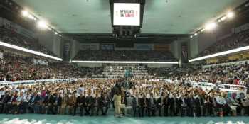 AK PARTİ ADAY TANITIM TOPLANTISINA HAZIRLANIYOR