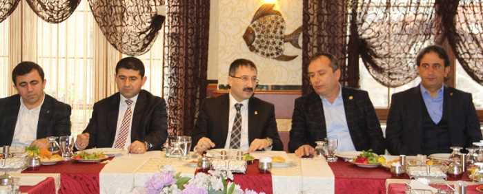 AK Parti Çorum İl Başkanlığı tarafından ilçe başkanlarının katılımıyla istişare toplantısı düzenlendi…