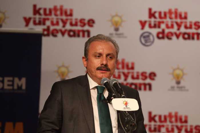 AK Parti'nin Meclis Başkan adayı Şentop