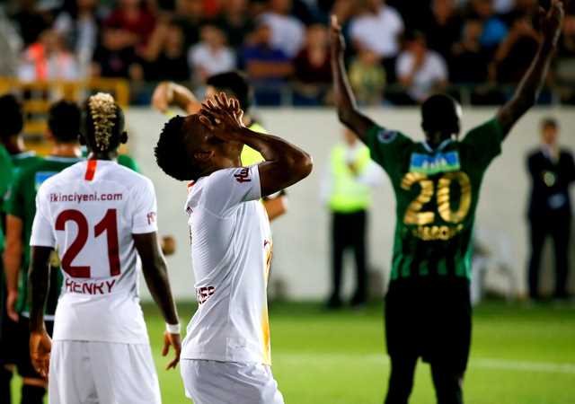 Akhisar Galatasaray'a 3 attı!