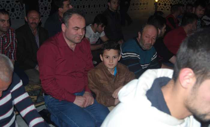 AKŞEMSEDDİN CAMİİ'NDE  5000 KİŞİ REGAİP KANDİLİNİ İDRAK ETTİ