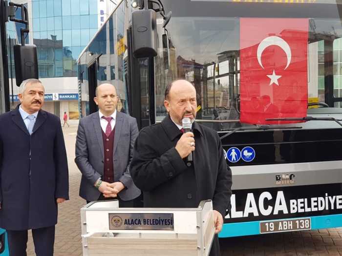 Alaca Belediyesinin Yeni Halk Otobüsleri Hizmete Başladı