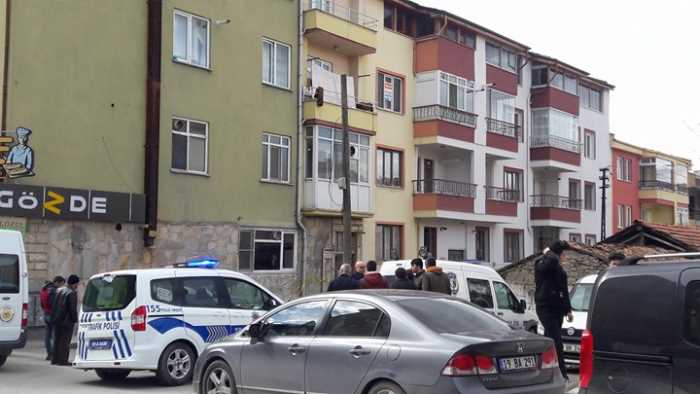 ALBAYRAK CADDESİNDE  ÇİFTE CİNAYET