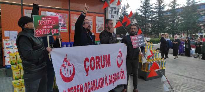  Alperen Ocakları Migros açılışında İsraili Protesto etti