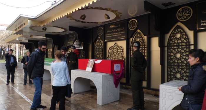 Ankara'daki terör saldırısında hayatını kaybeden Fevziye Kayış  son yolculuğuna uğurlandı