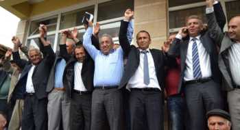 AŞDAVUL CHP'DE  SEVİNÇ AK PARTİ'DE HÜZÜN 