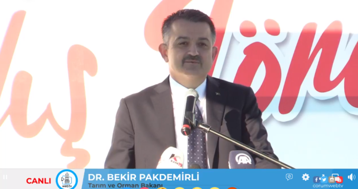 Bakan Bekir Pakdemirli, 'Çorum’a heybemiz boş gelmedik' 