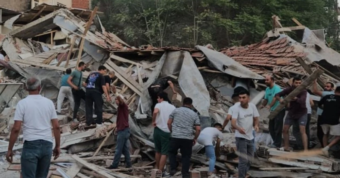 Balıkesir Sındırgı’da 6,1 büyüklüğünde deprem!