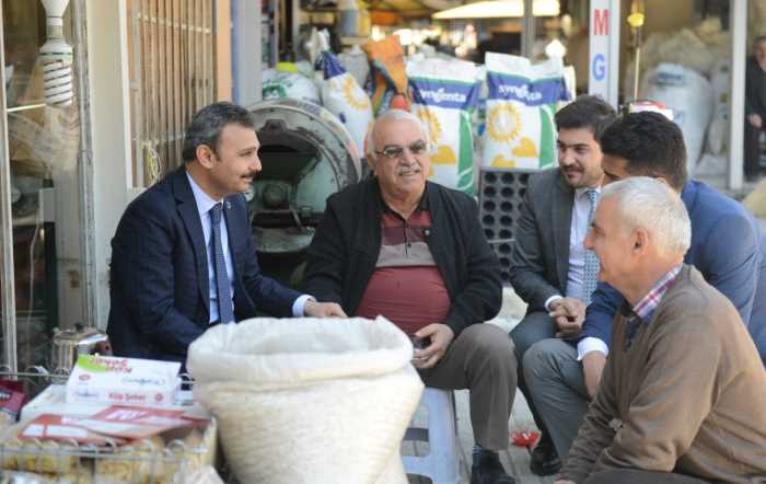 Başkan Külcü, arasta esnafını ziyaret etti