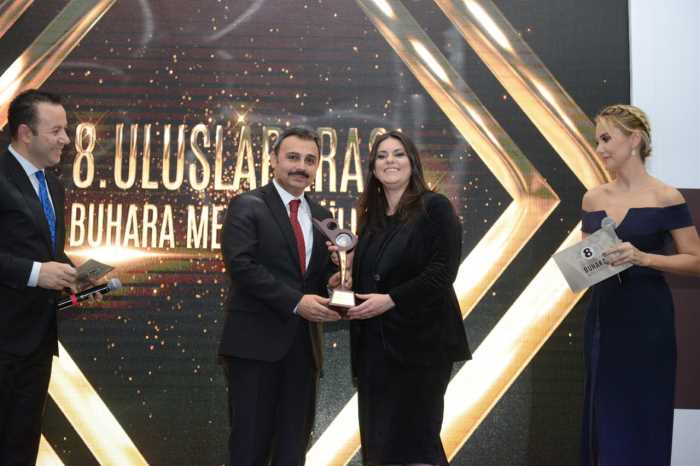 BAŞKAN KÜLCÜ 2017 YILIN EN BAŞARILI BELEDİYE BAŞKANI SEÇİLDİ