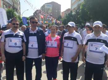 BAŞKAN KÜLCÜ BU GÜN HALK KOŞUSUNDA 19 FORMA NUMARASI İLE MÜCADELE VERECEK