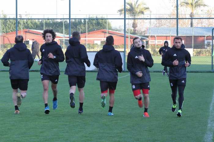 BELEDİYE SPORDA İLK MAÇ MANAVGAT'LA