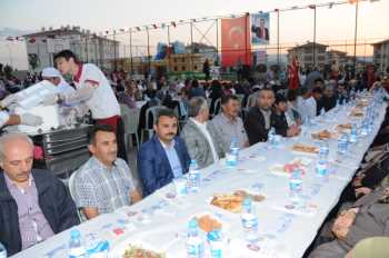 BELEDİYEN'İN İLK İFTARI TOKİ’DE 