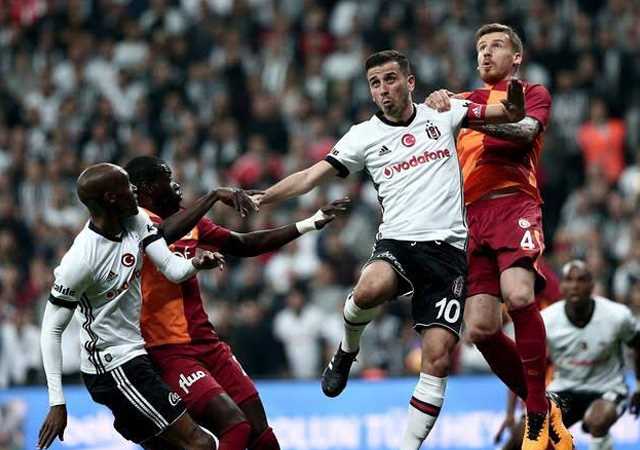 Beşiktaş - Galatasaray muhtemel 11'ler