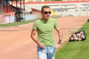 Bilal Gökmen bu sabah saatlerinde evinde kalp krizi geçirerek vefat etti