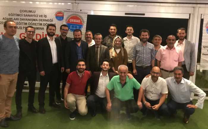 ÇESİAD - Çorumlu Öğrencilere Burs Veriyor