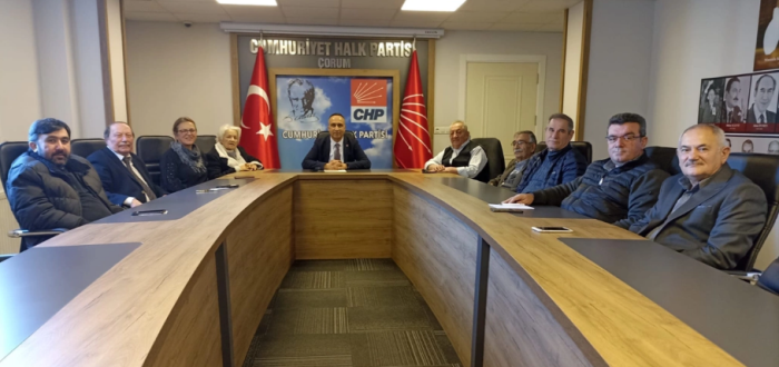 CHP Çorum İl Başkanı Dinçer Solmaz eski il başkanları ile seçim toplantısı yaptı!