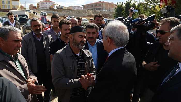 CHP Genel Başkanı Kılıçdaroğlu, Çorum'da şehit ailelerini ziyaret etti