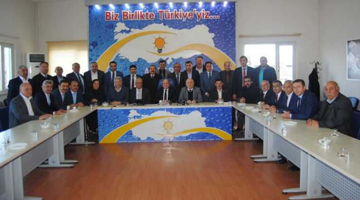 ÇORUM’A HİZMETTE  HEP BİRLİKTEYARIŞMALIYIZ
