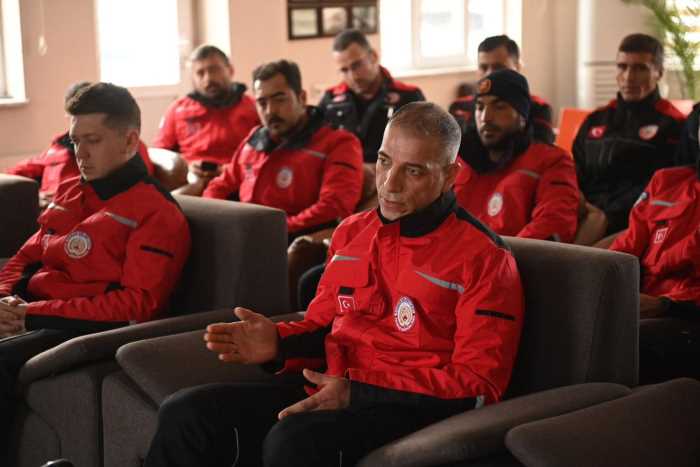 Çorum Belediye Ekiplerinin bir Bölümü Afşin’den Döndü