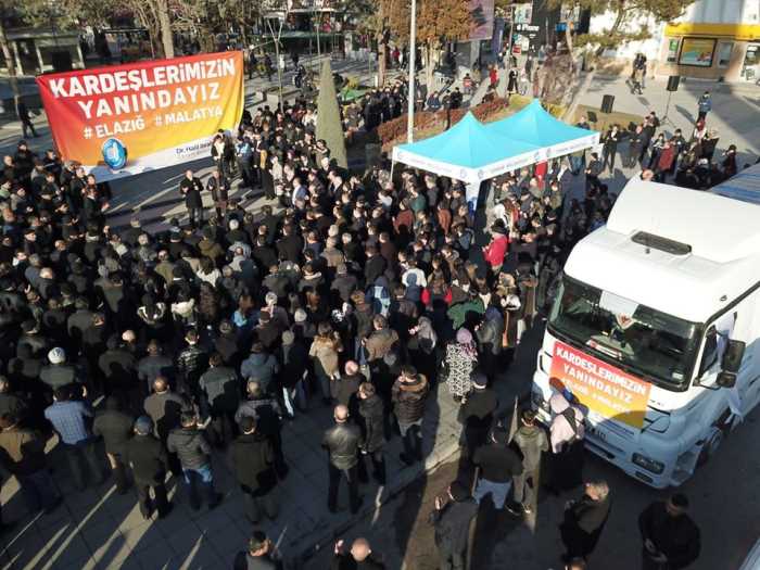 Çorum Belediyesi’nden Deprem Bölgesine Yardım