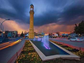 ÇORUM BÜYÜKŞEHİR OLMAYA ADAY LİSTE ARASINDA 