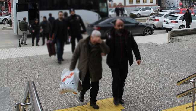 ÇORUM'DA FETÖ’DEN 14 KİŞİ ADLİYEYE SEVK EDİLDİ