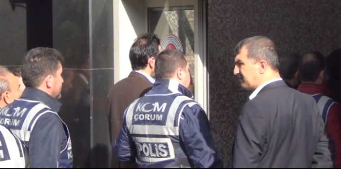 ÇORUM'DA FETÖ ÖRGÜTÜNE YÖNELİK 14 TUTUKLAMA KARARI ÇIKTI