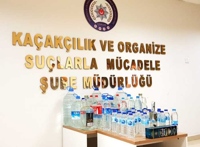 Çorum'da Kaçak İçkiye Polis vurgunu