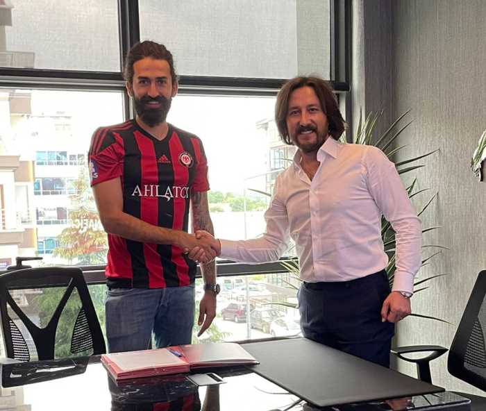 Çorum FK'da  Berkay Can Değirmencioğlu transferine imza attı 