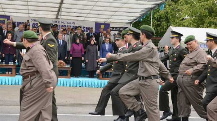 Çorum İl Jandarma Alay Komutanlığı engelleri kaldırdı
