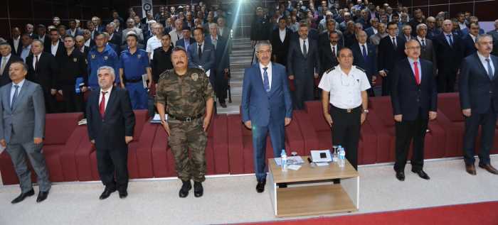 Çorumlu Muhtarları Vali Kılıç biraraya getirdi! 