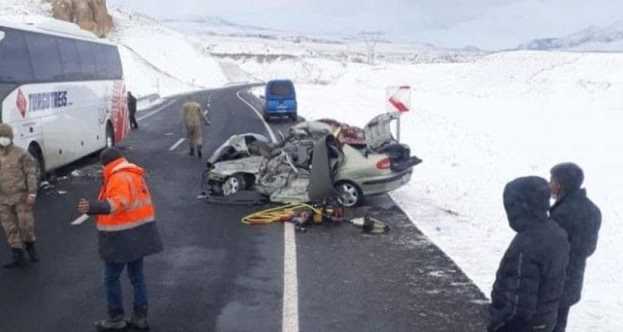 Çorumlu Uzman çavuş, eşi ve çocuğu kazada hayatını kaybetti