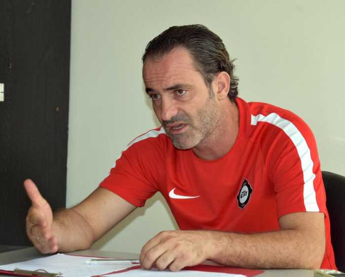 Cüneyt hoca taraftar desteği şart 