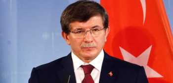 Davutoğlu'nun konuşması öncesi çirkin saldırı