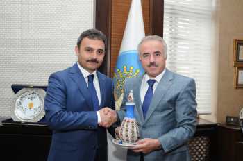 Defterdar Özbay'dan, Başkan Külcü'ye veda ziyareti