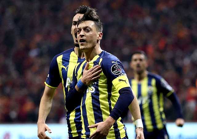 Derbinin  kazananı Fenerbahçe