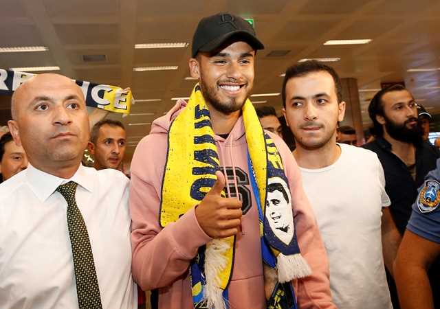 Diego Reyes Fener'de
