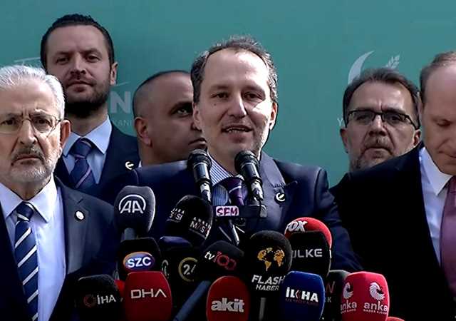 Fatih Erbakan Partisinin Cumhurbaşkanı adayı olduğunu açıkladı