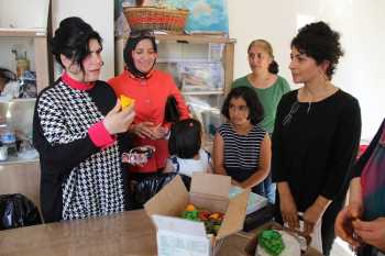 Fatma Başköy ve Hatice Külcü hanımları kursa davet etti