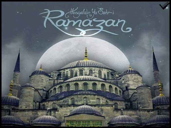 Gelişine Hasret Gidişinle Vuslattayız Gönl-ü Ramazan