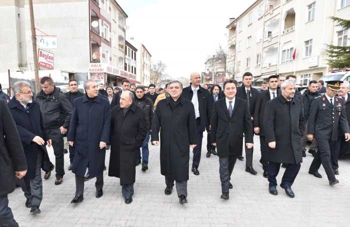 Gül, Davutoğlu, Babacan bir arada